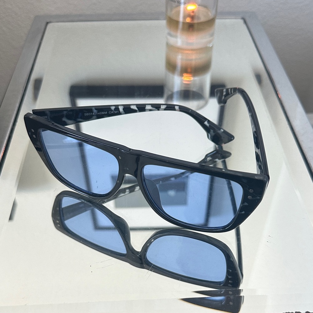 Black Frame Blue Lens Men’s Sunglasses